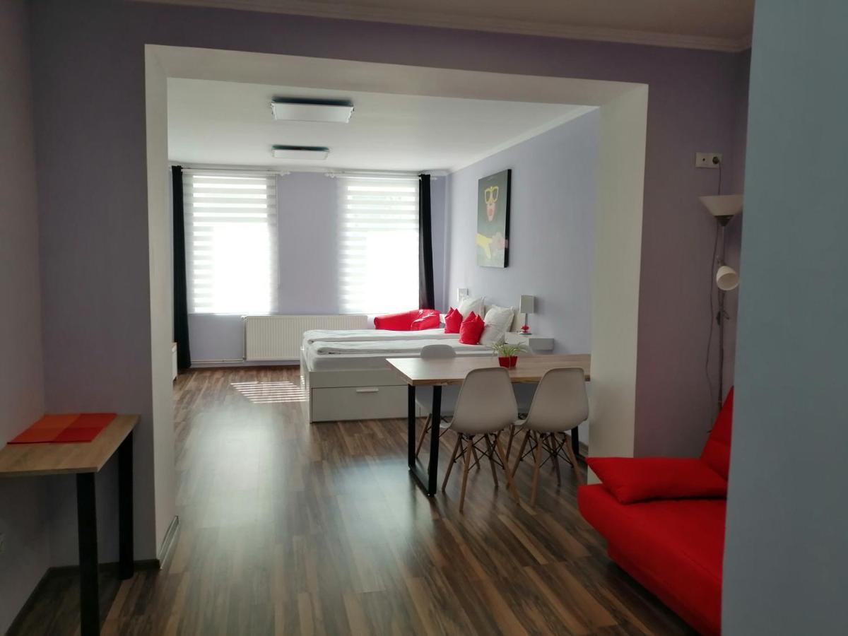 Violet House Daire Turda Dış mekan fotoğraf