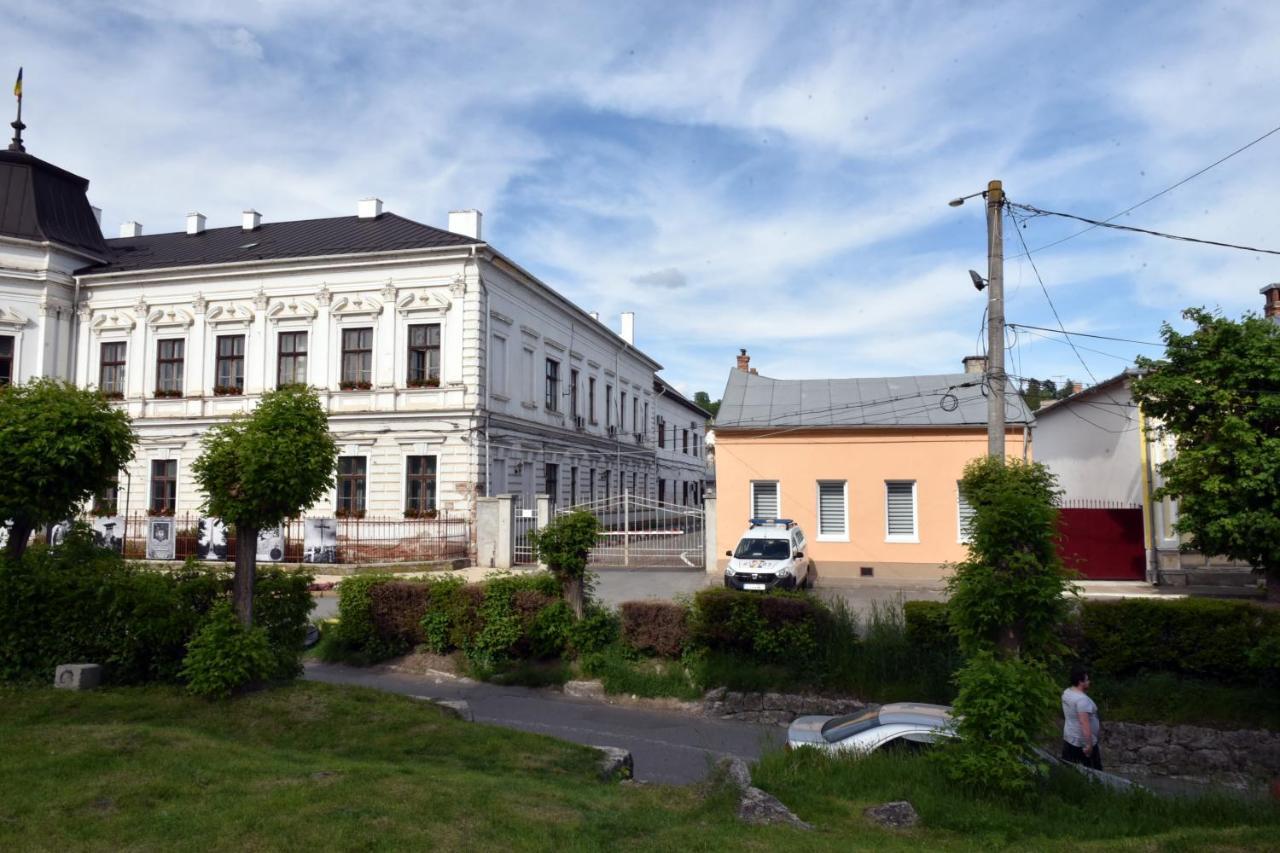 Violet House Daire Turda Dış mekan fotoğraf